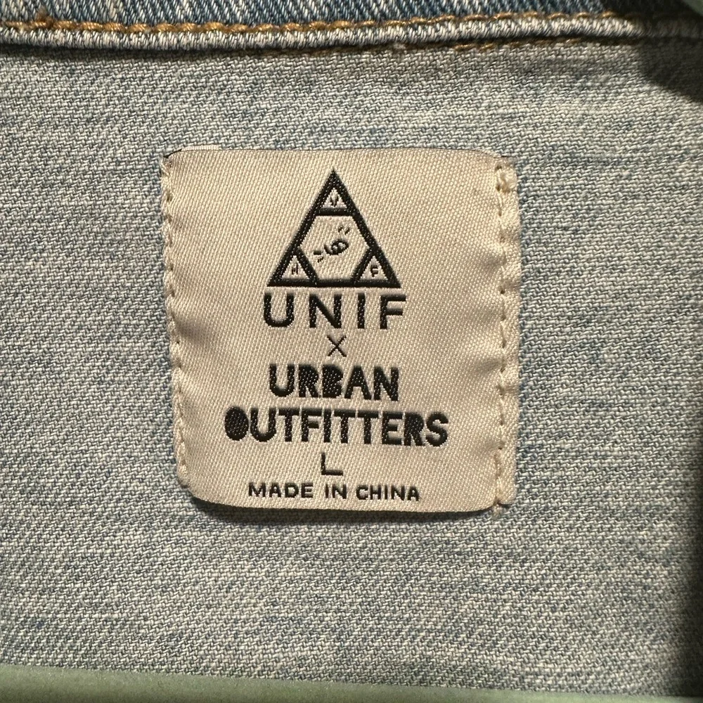 UNIF Urban Outfitters Vici Blue Denim Jacket Cream Cable Knit Sleeves Size L - Picture 9 of 13